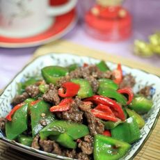 青椒炒牛肉的做法 青椒炒牛肉的做法