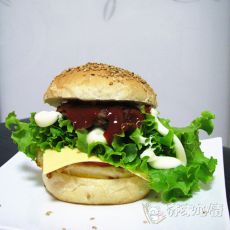 煎蛋肉排堡的做法 煎蛋肉排堡的做法