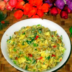 韭菜蛋炒饭的做法 韭菜蛋炒饭的做法