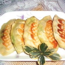 饼铛韭菜盒子的做法 饼铛韭菜盒子的做法