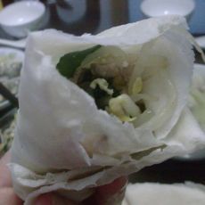 豆芽韭菜簿饼的做法 豆芽韭菜簿饼的做法