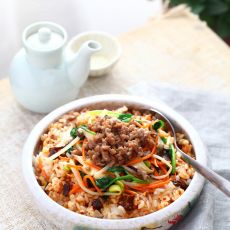 蔬菜拌饭的做法 蔬菜拌饭的做法