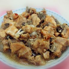 电饭锅焖排骨的做法 电饭锅焖排骨的做法