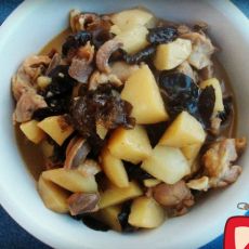 家常菜鸡肉炖土豆的做法 家常菜鸡肉炖土豆的做法