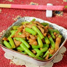 蚝油里脊四季豆的做法 蚝油里脊四季豆的做法
