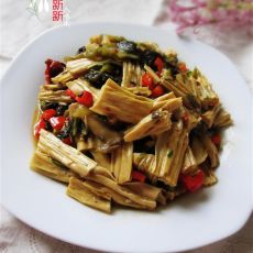 酸菜炒腐竹的做法步骤