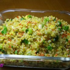 黄金蛋炒饭的做法 黄金蛋炒饭的做法