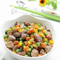 胡萝卜豌豆鸡肝丁的做法 胡萝卜豌豆鸡肝丁的做法