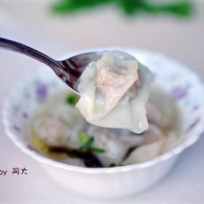 鲜肉小馄饨的做法 鲜肉小馄饨的做法
