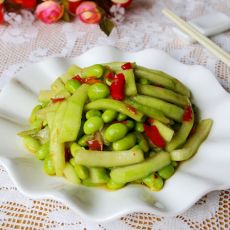 西瓜皮炒毛豆的做法 西瓜皮炒毛豆的做法