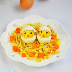小鸡出壳豆芽菜的做法 小鸡出壳豆芽菜的做法