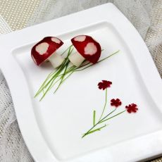 蘑菇樱桃萝卜的做法 蘑菇樱桃萝卜的做法