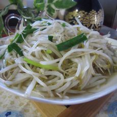 素炒豆芽的做法 素炒豆芽的做法