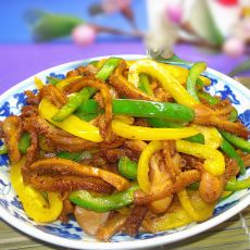 青椒牛肚 下酒菜的做法 青椒牛肚 下酒菜的做法