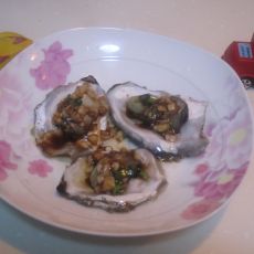 油泼蒜香海蛎子的做法 油泼蒜香海蛎子的做法