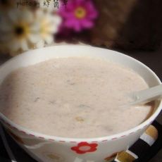 早晨快速煮碗补血益气养生粥:花生桂圆肉粥的做法 早晨快速煮碗补血益气养生粥:花生桂圆肉粥的做法
