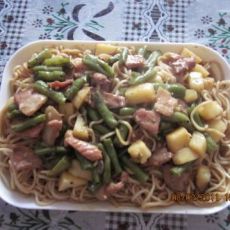 豆角土豆焖面的做法 豆角土豆焖面的做法