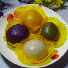 四色豆沙包的做法 四色豆沙包的做法