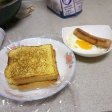 快捷营养小早餐之火腿煎蛋吐司篇~~~的做法步骤
