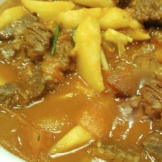 牛肉炖土豆柿子的做法 牛肉炖土豆柿子的做法