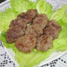 煎牛肉饼的做法 煎牛肉饼的做法