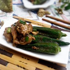 鸡翅炒秋葵的做法 鸡翅炒秋葵的做法