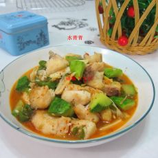 嫩南瓜煮鱼的做法 嫩南瓜煮鱼的做法