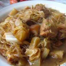 红烧肉炖白菜粉丝的做法 红烧肉炖白菜粉丝的做法