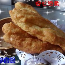自制安心油条的做法 自制安心油条的做法