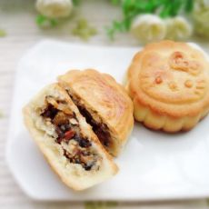 豪华老式五仁月饼的做法 豪华老式五仁月饼的做法