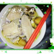 青橄榄炖鸡汤的做法 青橄榄炖鸡汤的做法
