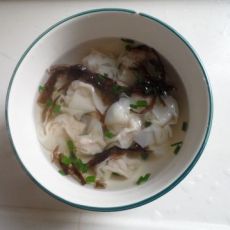 鲜虾馄饨的做法 鲜虾馄饨的做法