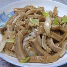 大葱炒牛肚的做法 大葱炒牛肚的做法