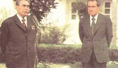 尼克松访问苏联