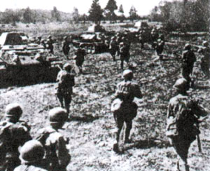 苏军与德军作战中取得红谢洛－罗普沙战役的重大胜利