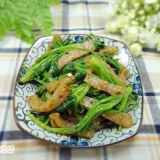 猪皮拌菠菜的做法 猪皮拌菠菜的做法