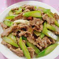 芥兰炒牛肉的做法 芥兰炒牛肉的做法