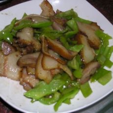 杭椒炒猪头肉的做法 杭椒炒猪头肉的做法